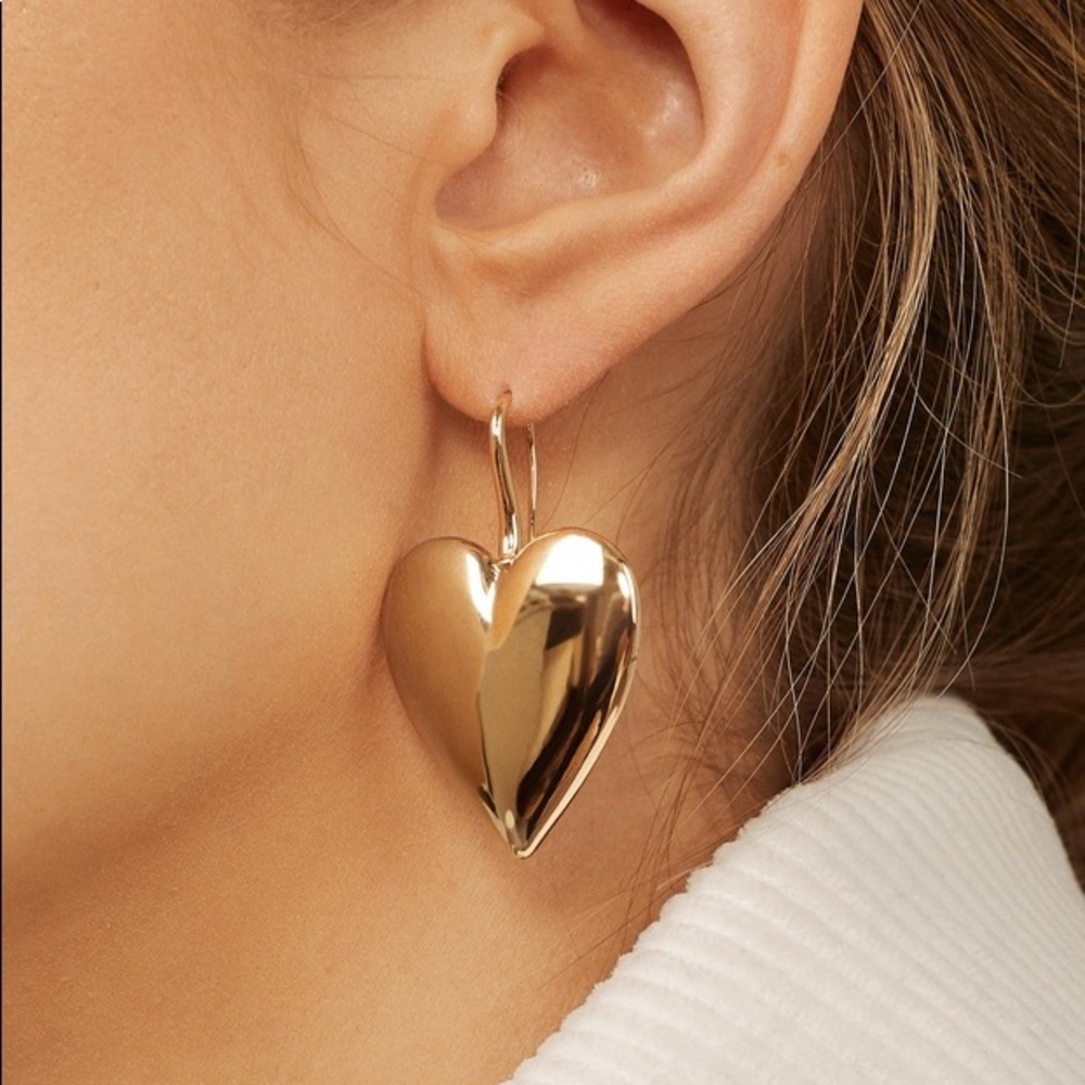 Baublebar Viviane heart drop earrings nwot